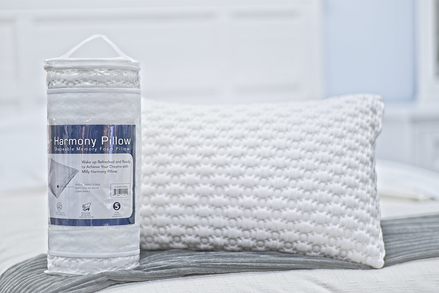 446713056:Harmony Shapeable Memory Foam Pillow, Image 1