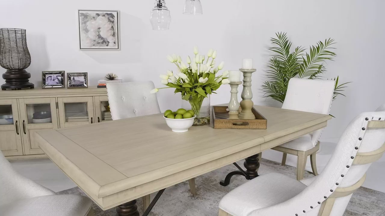 Load video: 140266514:Roxy