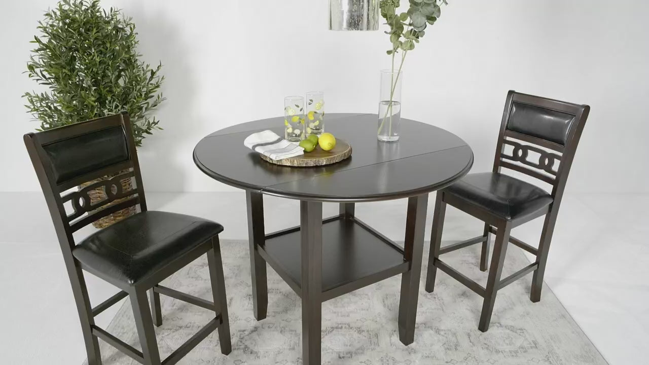 Load video: 973210206:Gia