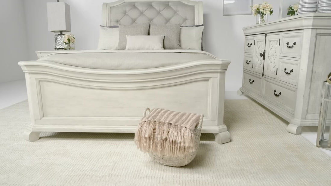 934180320:Bellamy Sleigh Bed, Video