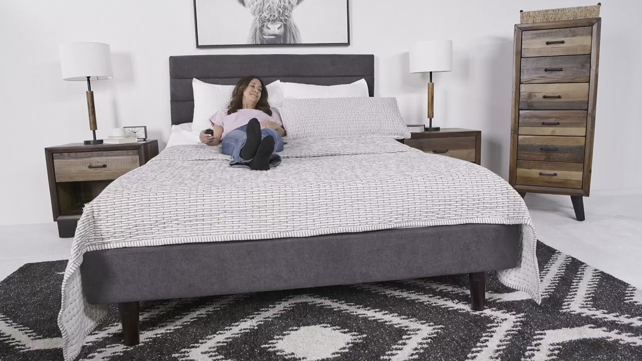 Load video: GAVIN3722:Vista