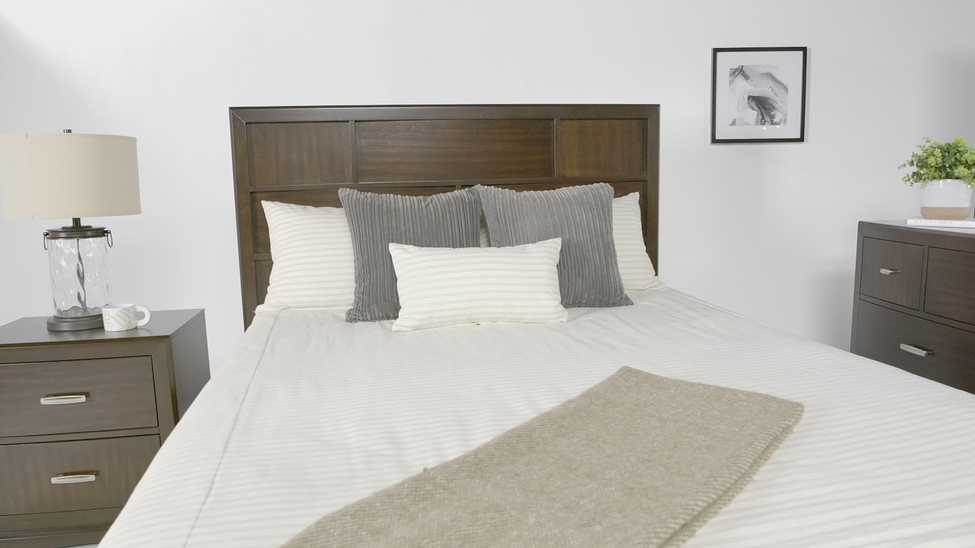 Load video: TOROPECQB:Ontario