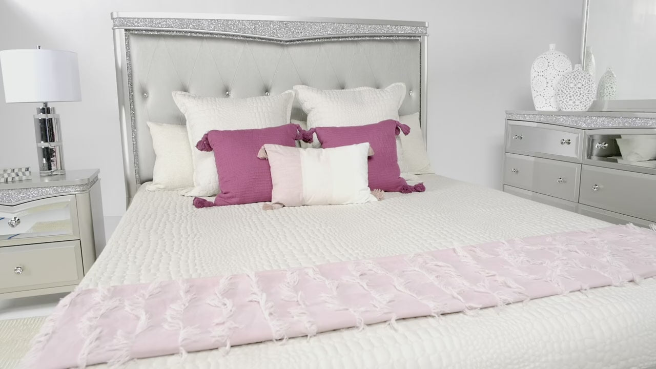 Load video: 923328522:Glendale