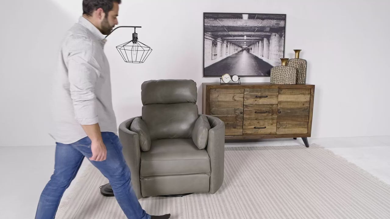 Load video: 899682557:Radius