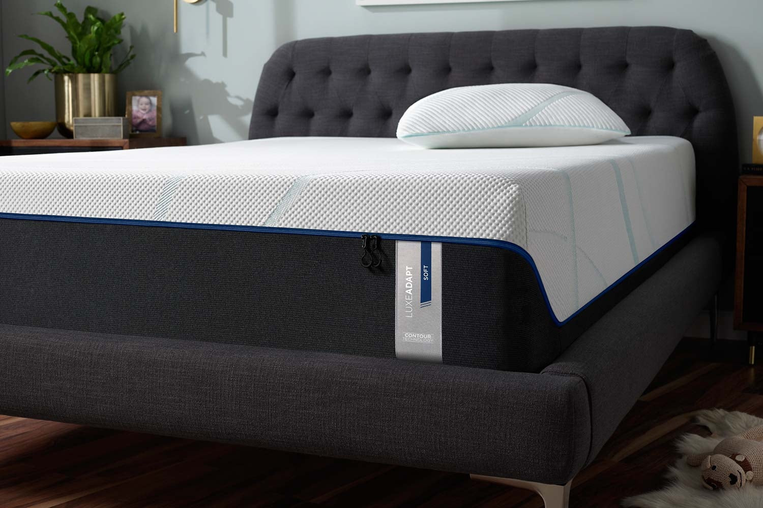 361746082:Tempur-Pedic Luxe Adapt Soft Mattress, Queen, Soft, Image 8